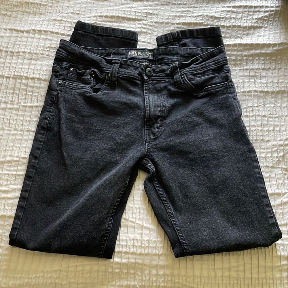 Free Planet sustainable denim